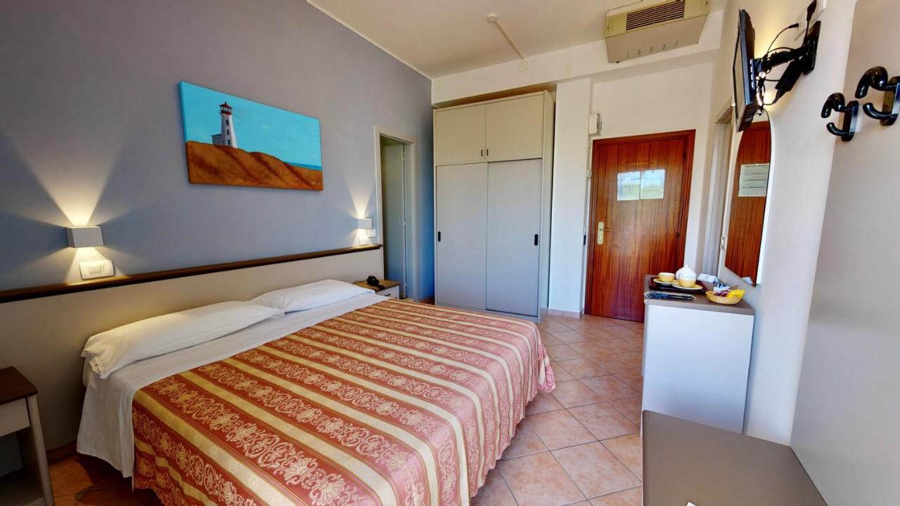 Hotel Excelsior Cervia Exterior photo
